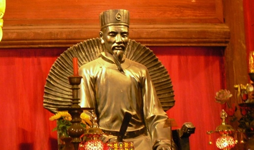Thay giao duy nhat nao co 3 hoc tro tu nong dan thanh de vuong? hinh anh