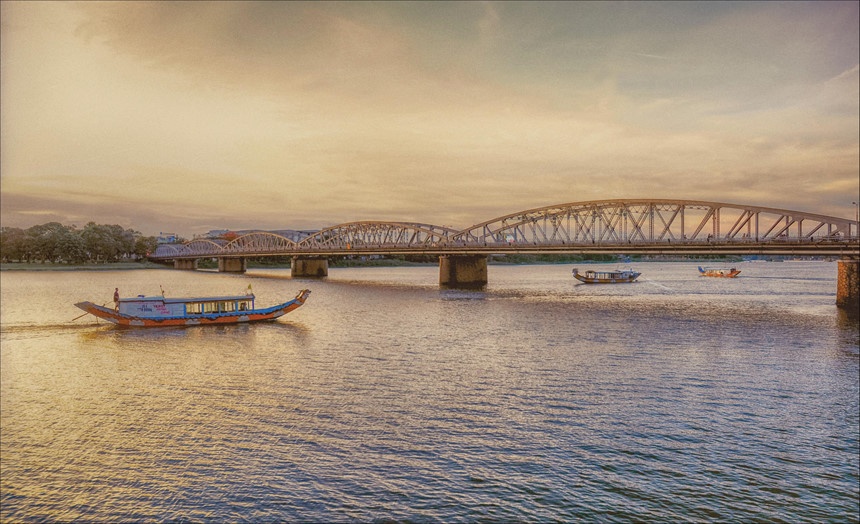 Thua Thien Hue anh 2