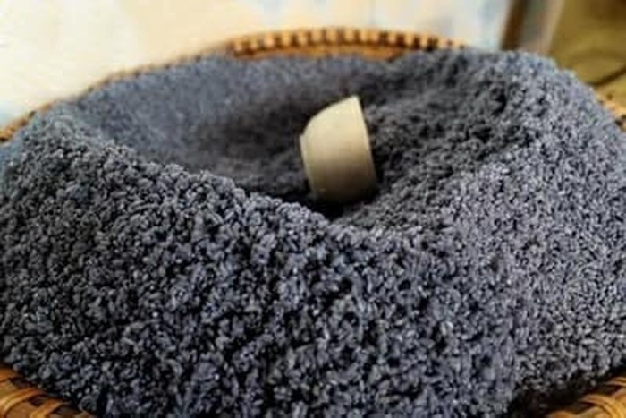 Bánh chưng đen ảnh 2 Banh chung den anh 2