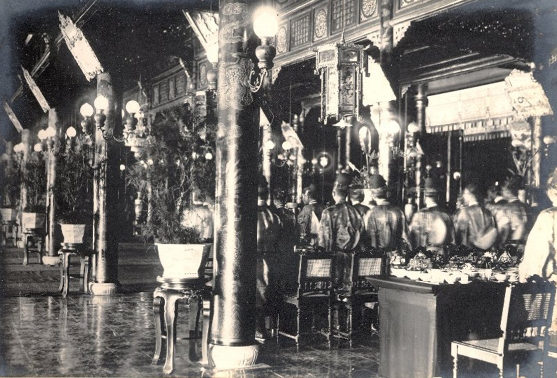 3 anh em làm vua ảnh 2 3 anh em lam vua anh 2