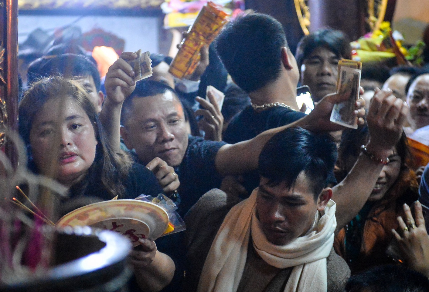 An den Tran mang lai loi ich gi, sao dam dong phai xo day, gianh giat? hinh anh