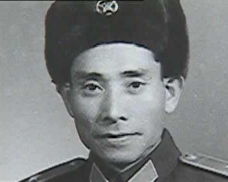 Ai duoc phong quan ham cap tuong o ca Viet Nam va Trung Quoc? hinh anh