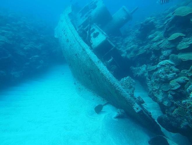 Tam giác Quỷ ảnh 8 Tam giac Quy anh 8