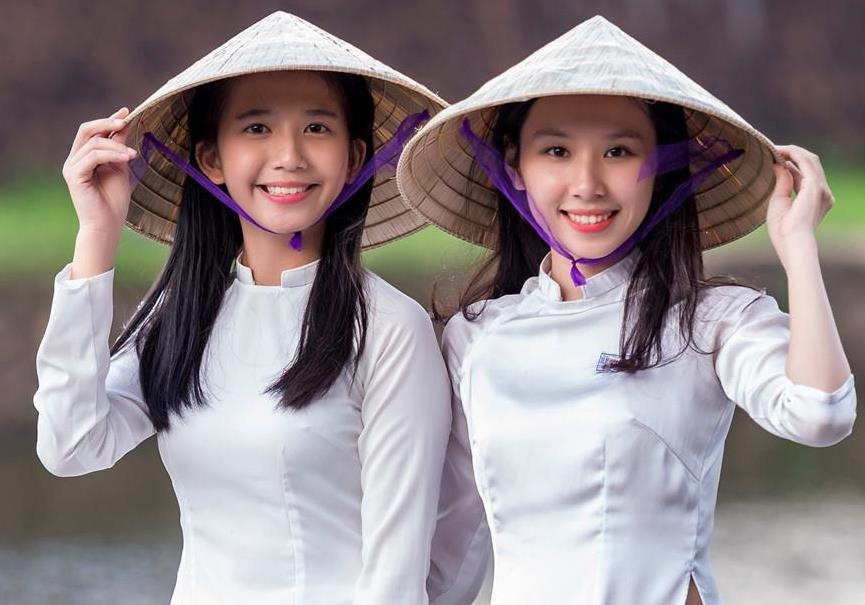 Dong ho nao dong nhat, chiem gan mot nua dan so Viet Nam? hinh anh