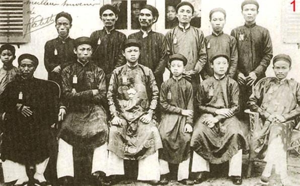 Triều Nguyễn ảnh 2 Trieu Nguyen anh 2