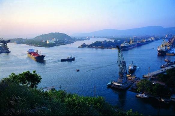 Bộ tộc kỳ lạ ảnh 4 Bo toc ky la anh 4