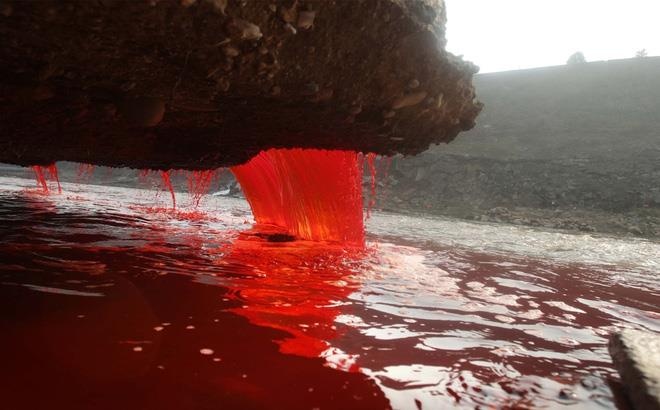 Thac Mau ky la tai thung lung 2 trieu nam chua he co mua hinh anh