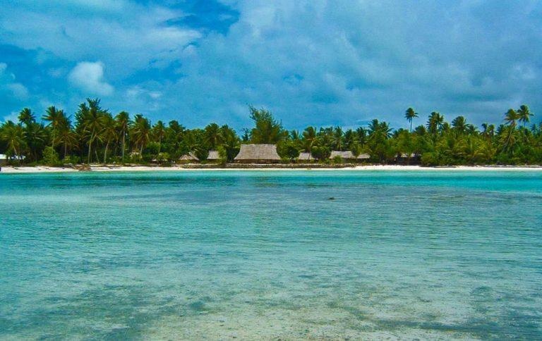 Ban Cau Trai Dat anh 3