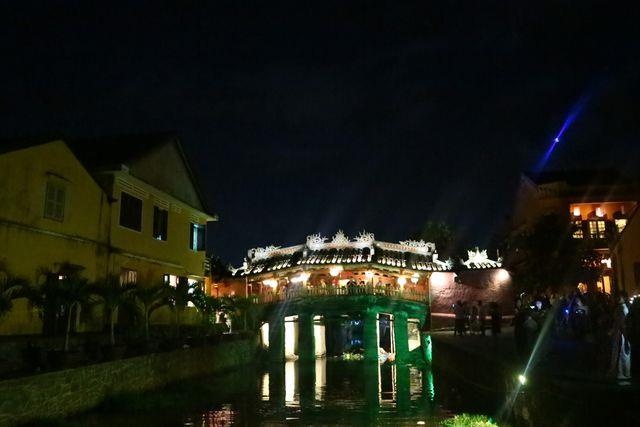 Chùa Cầu ảnh 1 Chua Cau anh 1