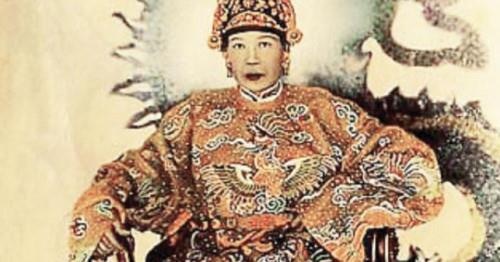 Thái hậu triều Nguyễn ảnh 3 Thai hau trieu Nguyen anh 3