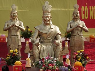 Quoc hieu nuoc ta anh 7