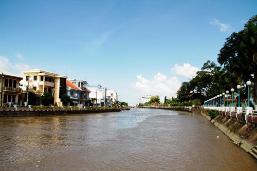 Thoai Ngoc Hau anh 6