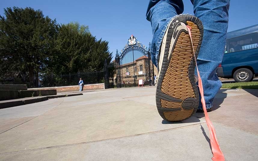 Nhung dao luat ky la anh 5