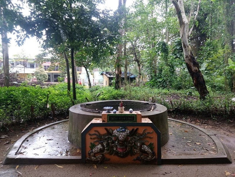 Nha may nuoc dau tien anh 3