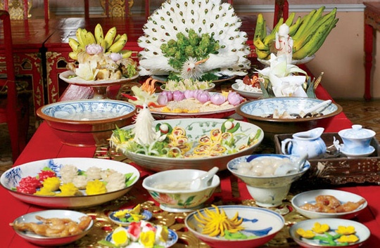 Vua triều Nguyễn ăn uống ảnh 2 Vua trieu Nguyen an uong anh 2