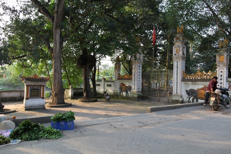 Chuyện bà Chúa Hến ảnh 2 Chuyen ba Chua Hen anh 2