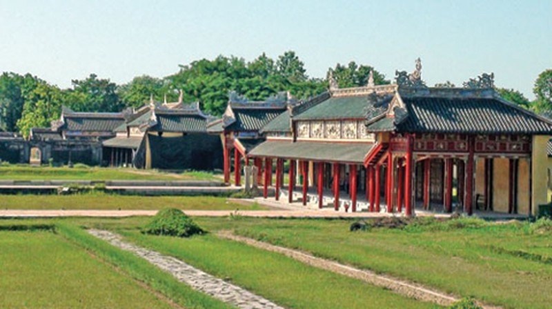 Phi tần triều Nguyễn ảnh 1 Phi tan trieu Nguyen anh 1