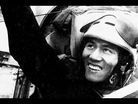 Phi cong Viet Nam anh 4