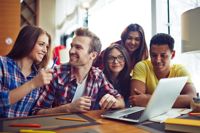 Ngon ngu nao duoc su dung nhieu nhat tren the gioi? hinh anh