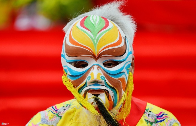 Su that ve ong vua di cay trung hu vang dau nam moi hinh anh
