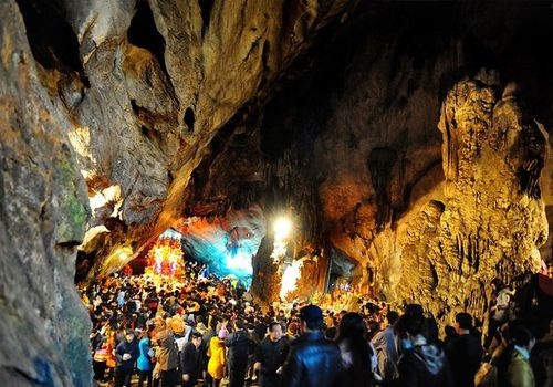 Thang canh nao duoc ca ngoi 'dep nhat troi Nam'? hinh anh