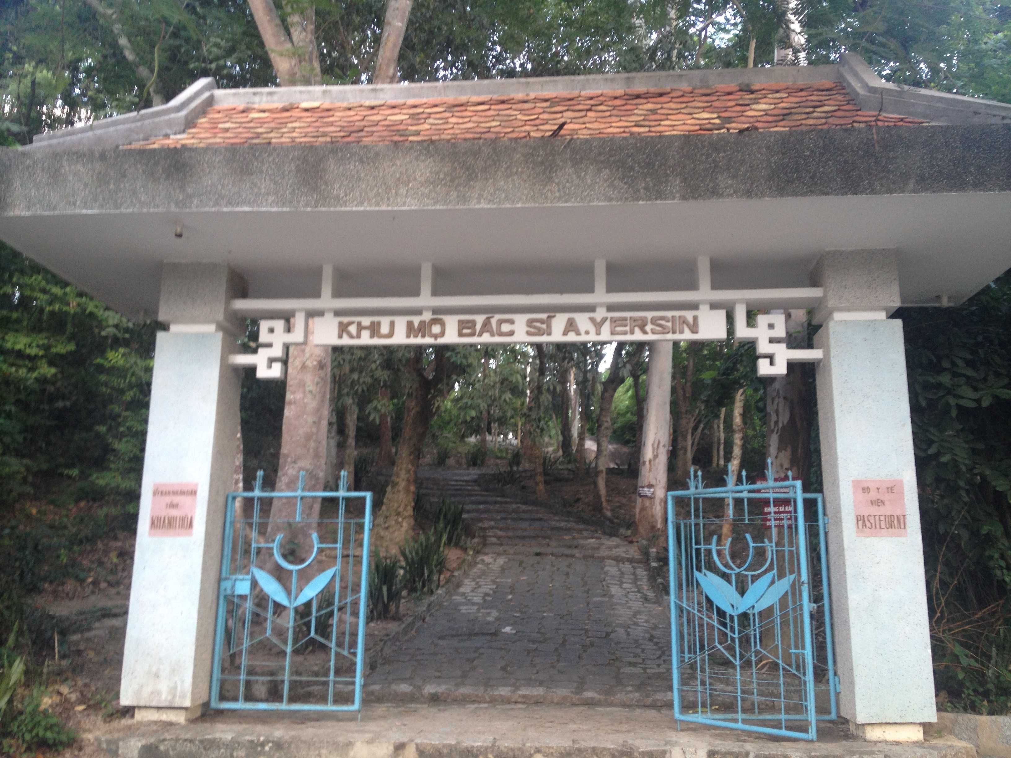 Bác sĩ Alexandre Yersin ảnh 8 Bac si Alexandre Yersin anh 8