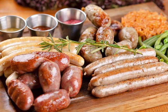 Nuoc nao co 1.000 loai xuc xich, 300 loai banh mi khac nhau? hinh anh