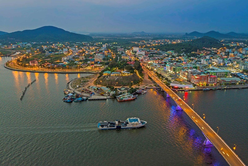 Thạch Động thôn Vân,  Hà Tiên,  Mạc Cửu ảnh 7 Thach Dong thon Van,  Ha Tien,  Mac Cuu anh 7