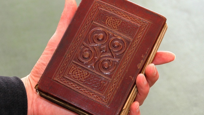 Cuon sach noi tieng anh 1