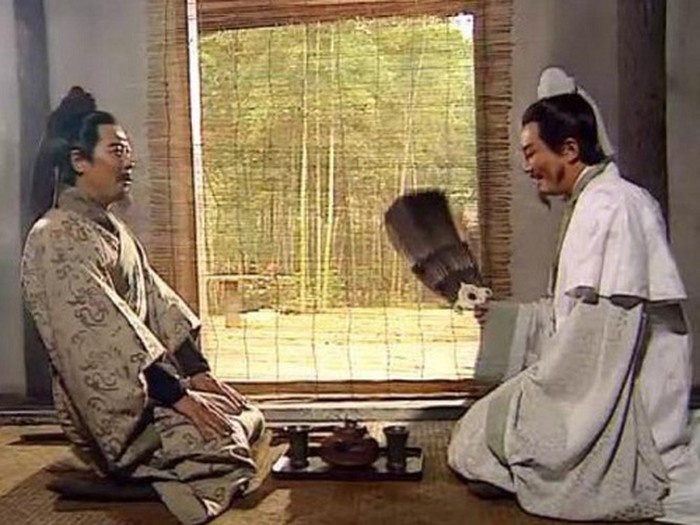 Chan dung Luu Bi qua sach 'Tam Quoc chi' hinh anh