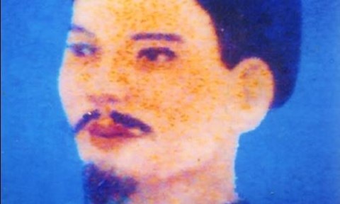 Ai viet bai tho 'Ngoa Long cuong van'? hinh anh