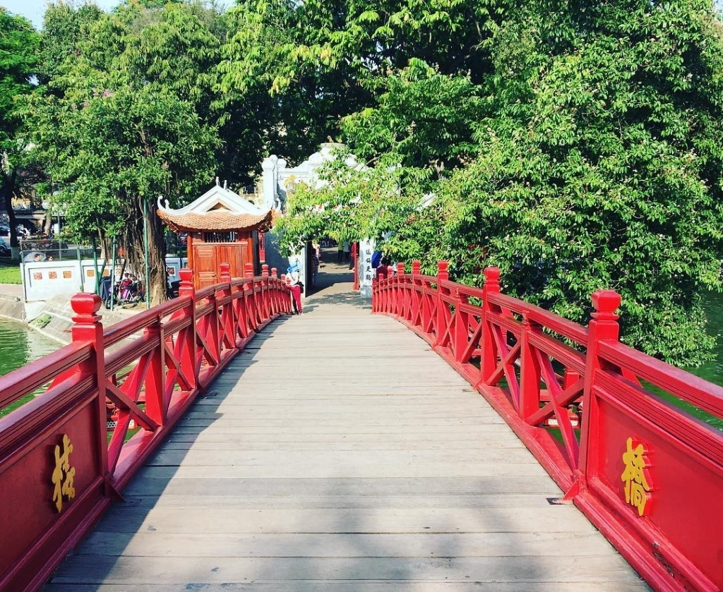 Cầu Thê Húc  ảnh 1 Cau The Huc anh 1