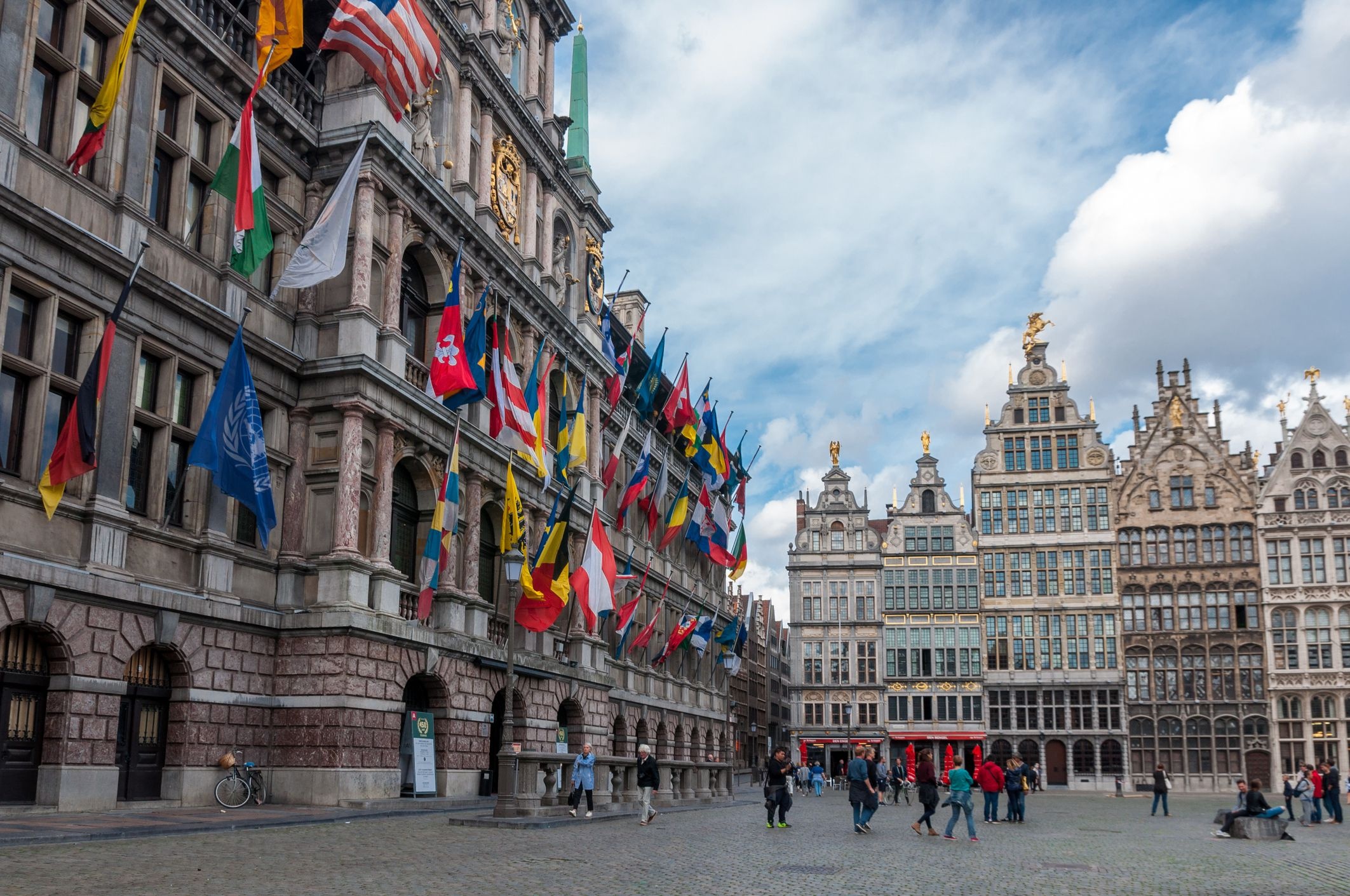 Vương quốc Bỉ ảnh 5 Vuong quoc Bi anh 5