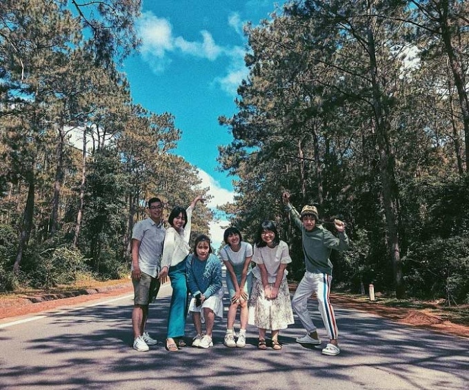 Thi tran Mang Den anh 3