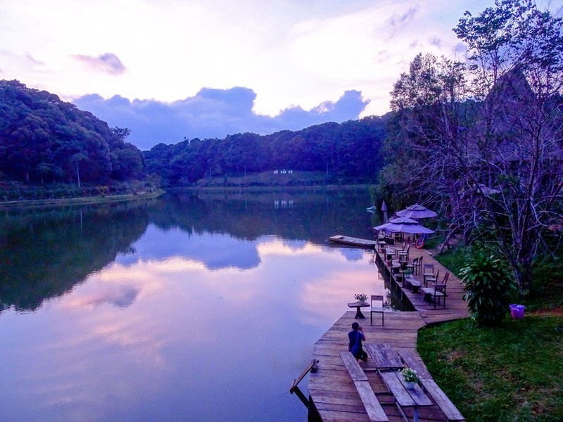 Thi tran Mang Den anh 7