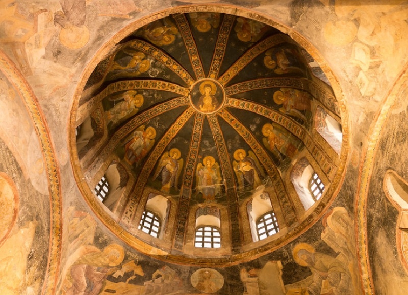 Thanh pho lon nhat chau Au anh 4