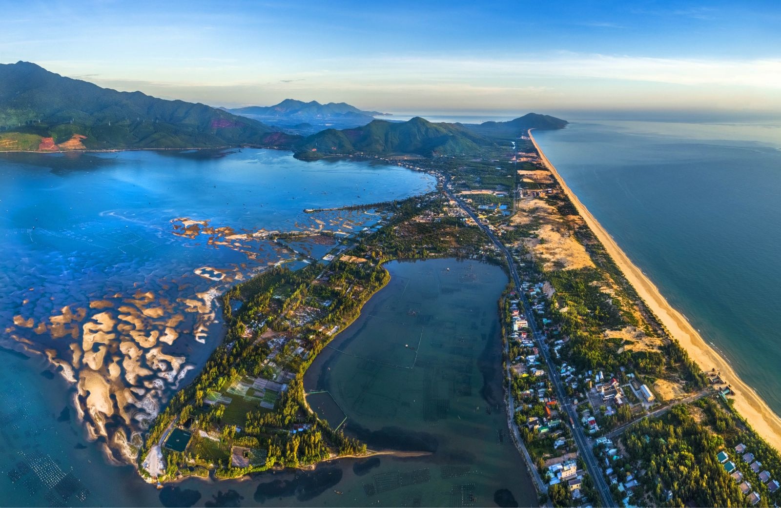 Vịnh biển Việt Nam ảnh 7 Vinh bien Viet Nam anh 7