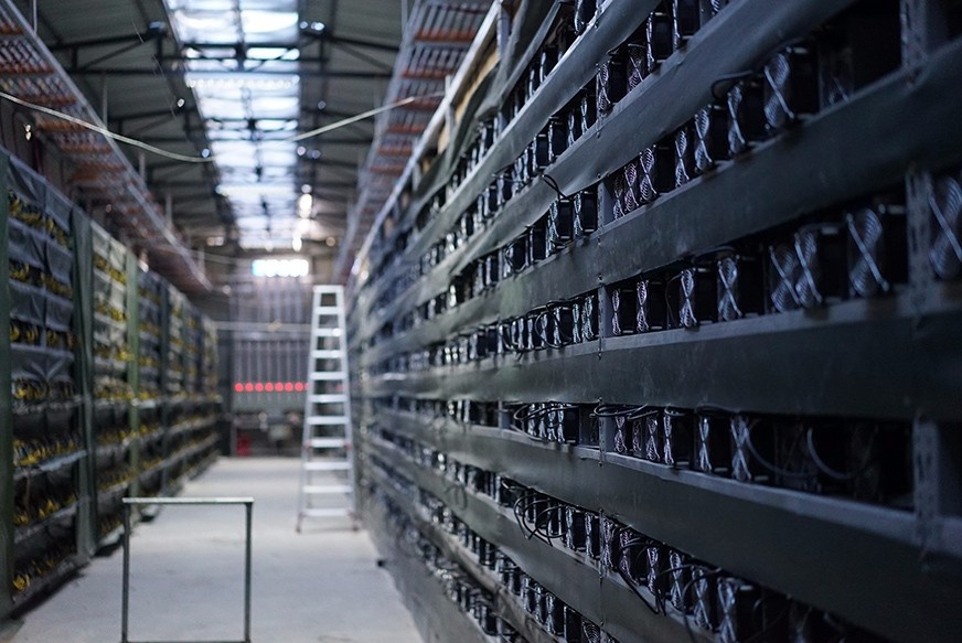 Cong ty khai thac Bitcoin anh 2