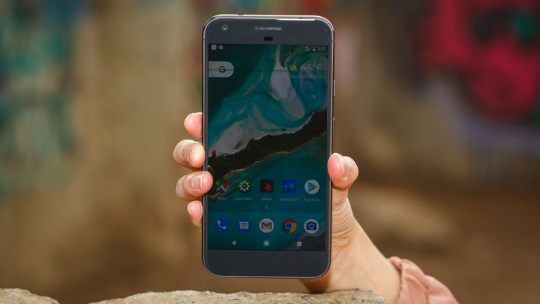 Google Pixel the he moi co the giu nguyen thiet ke hinh anh