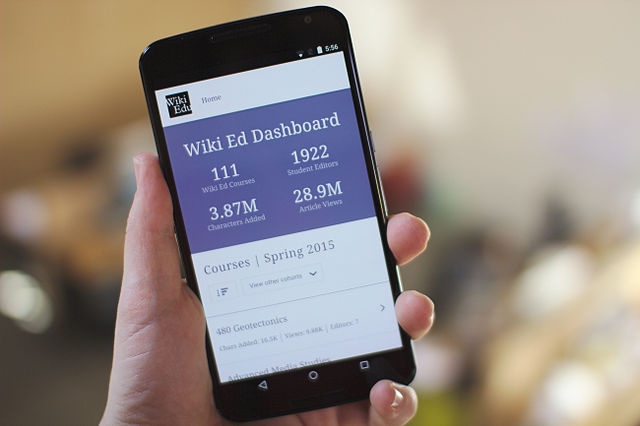 Dien thoai duyet web nho cac dong lenh thong minh hinh anh