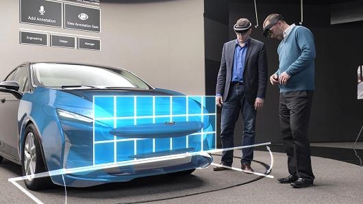 Ung dung kinh thuc te ao vao thiet ke xe hinh anh