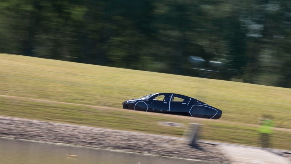 Xe nang luong mat troi anh 5