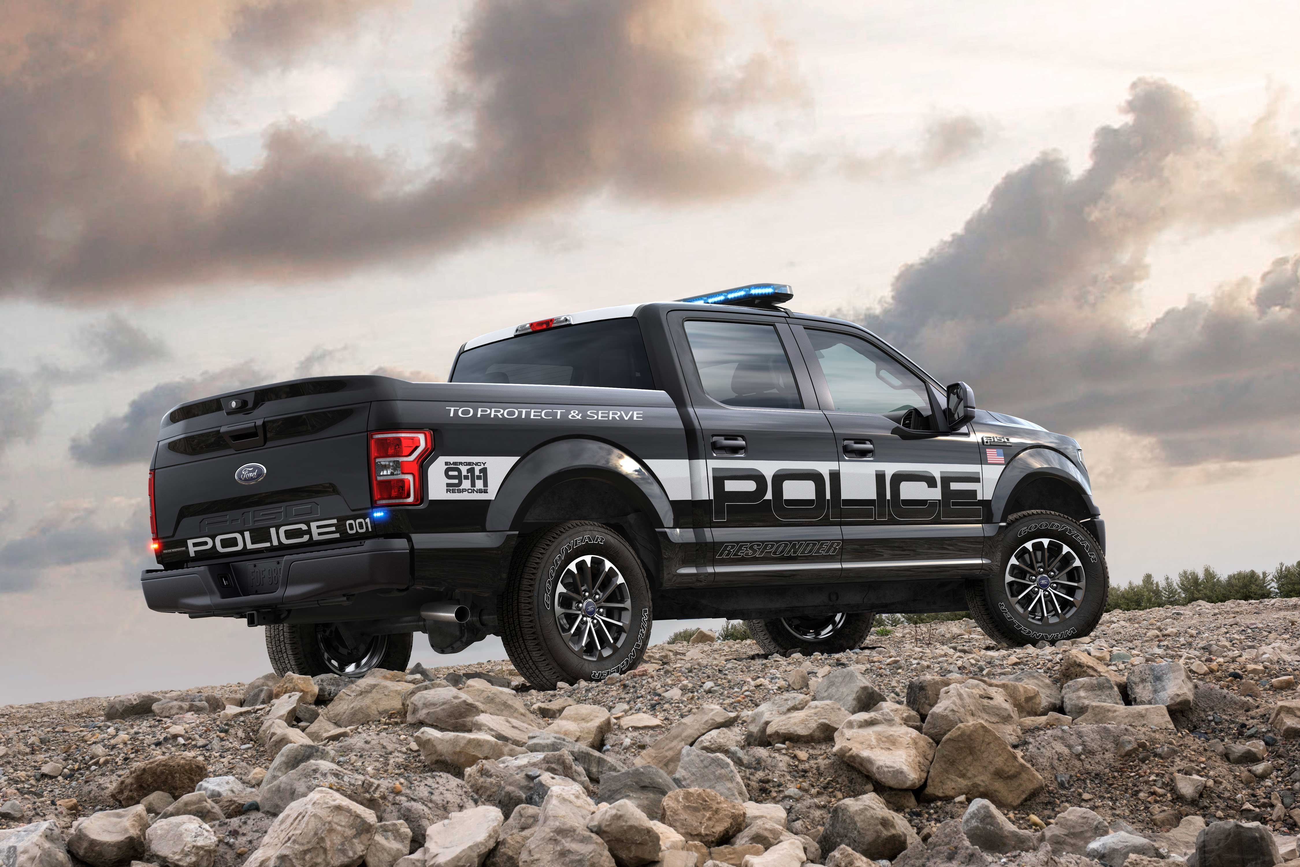 Xe cảnh sát Ford ảnh 6 Xe canh sat Ford anh 6