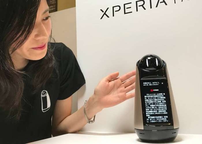 Sony ra mat 'tro ly gia dinh' robot Xperia Hello hinh anh