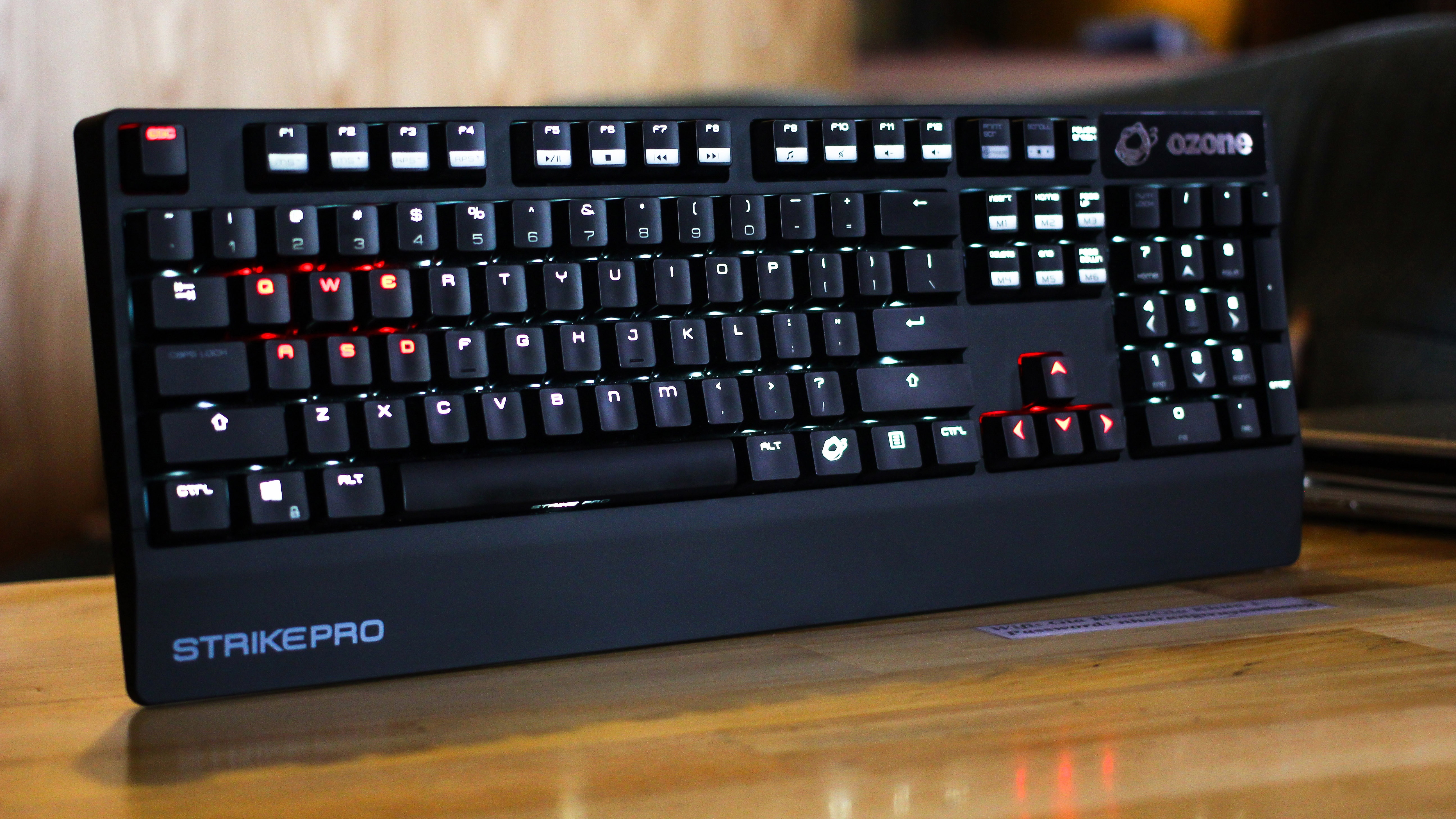 Ban phim co gia tot anh 5