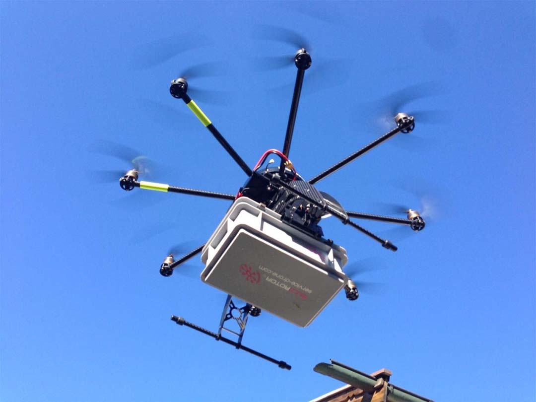 Drone dat nhat the gioi anh 2