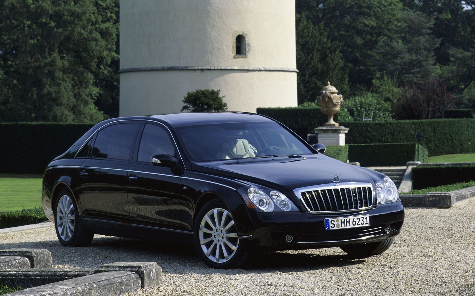 Xe cua khach moi APEC 2017 anh 1