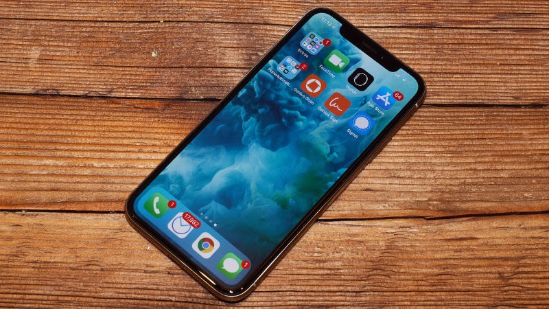 Hacker da jailbreak thanh cong iPhone X hinh anh