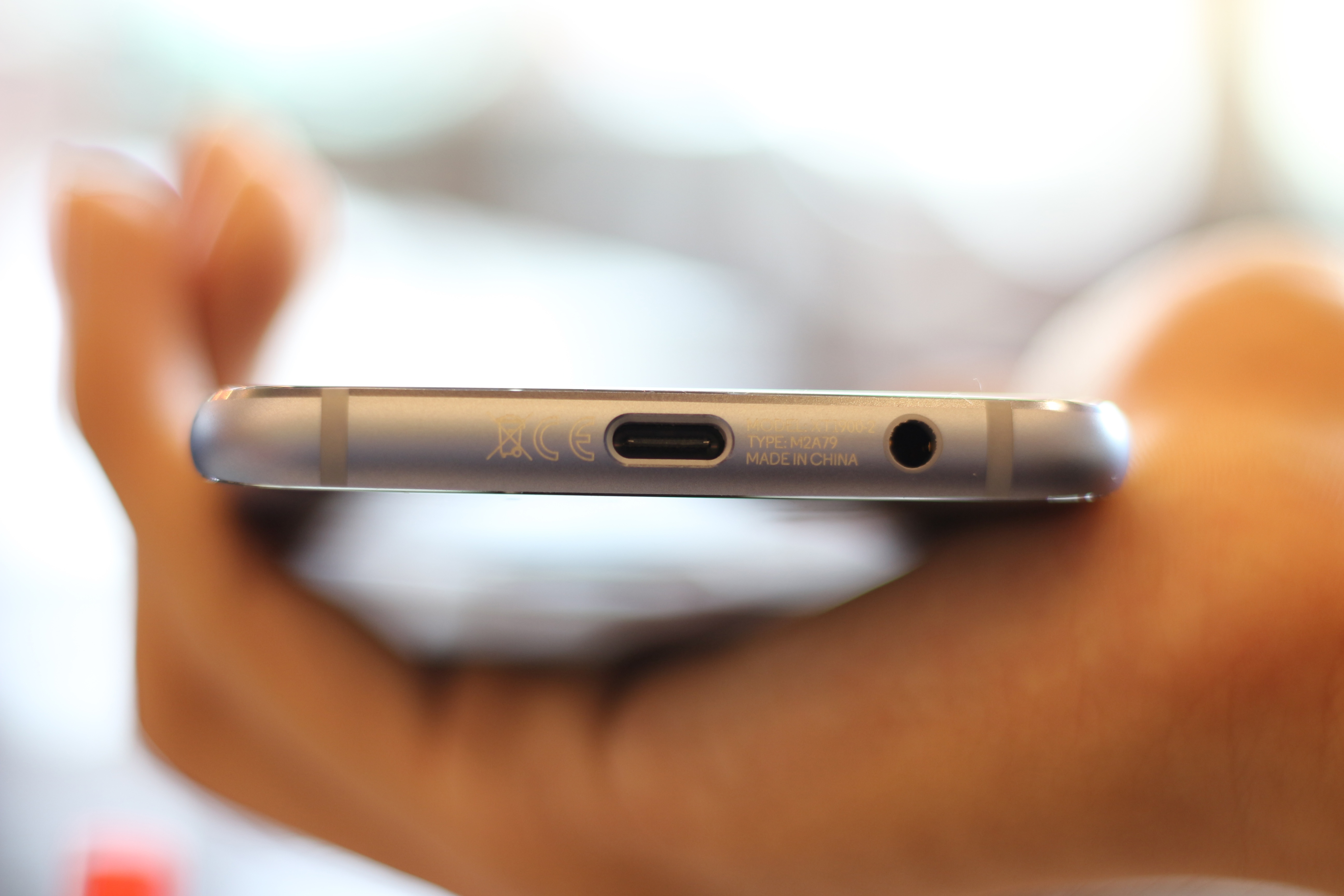 Motorola X4 tai Viet Nam anh 3