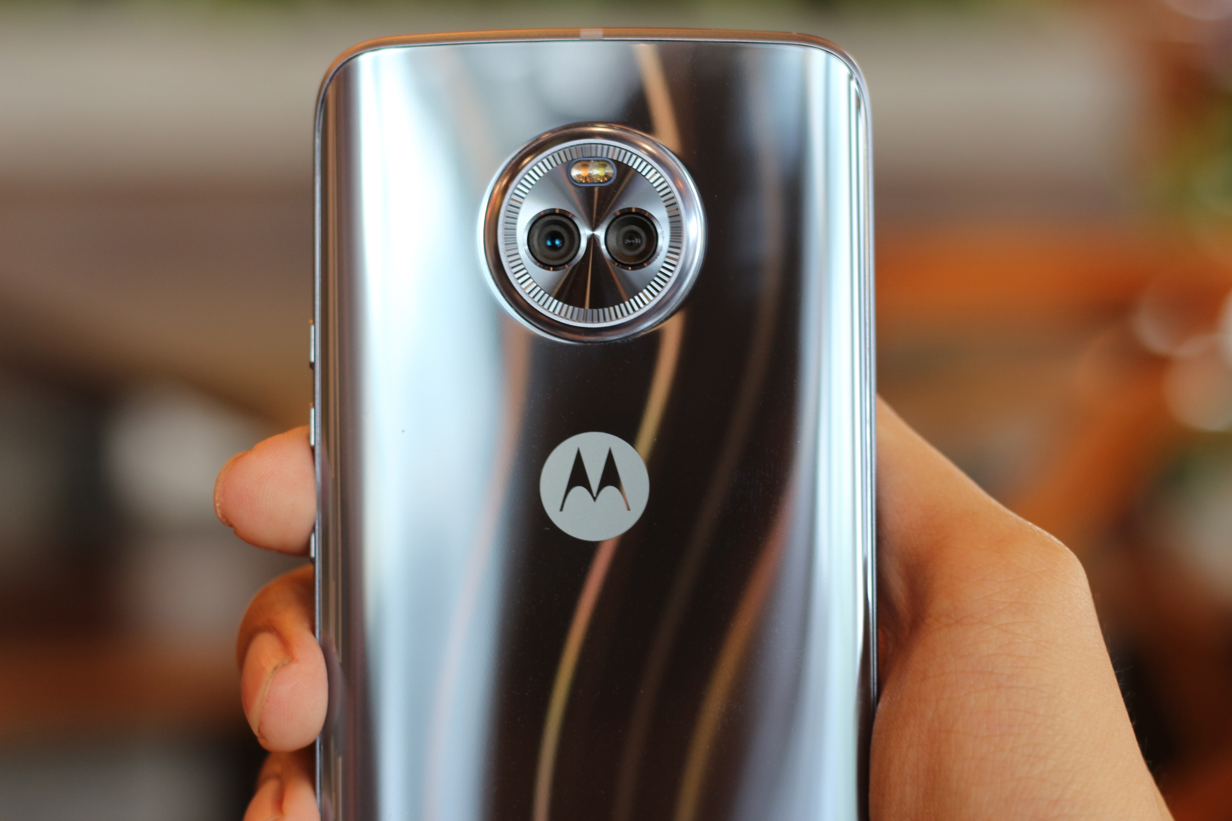 Motorola X4 tai Viet Nam anh 4